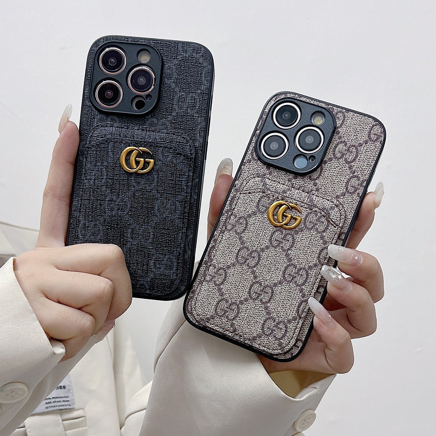 Classic GG iPhone Case With Card Holder Black -KBK240425